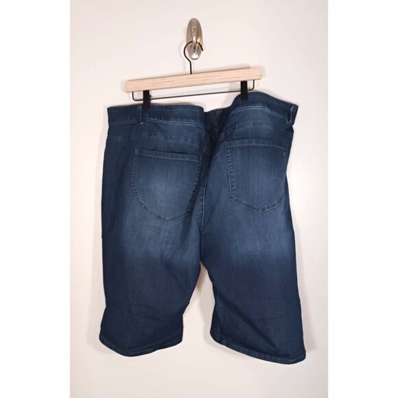 Democracy Ab Technology Distressed Dark Wash Bermuda Shorts Size 24W NWT - Picture 2 of 6